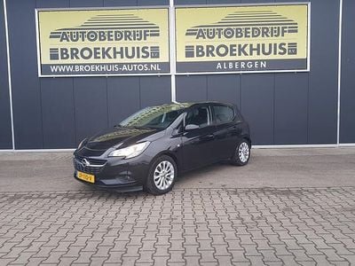 Zwart (metallic) Gebruikt 2016 Opel Corsa Edition Hatchback | € 4.250 (Super prijs)
