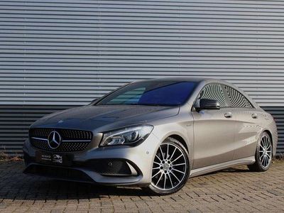 Grijs (metallic) Occasion 2017 Mercedes CLA180 AMG Sedan | € 19.950 (Eerlijke prijs)