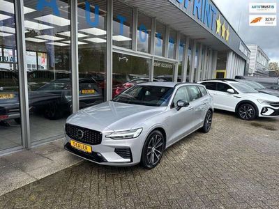 tweedehands Volvo V60 2.0 T6 Recharge AWD Plus Dark 398PK / VAVIGATIE /