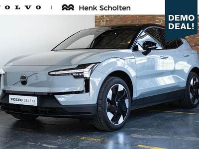 Grijs Occasion 2025 Volvo EX30 Single Motor Extended Range SUV | € 36.950 (Iets duurder)