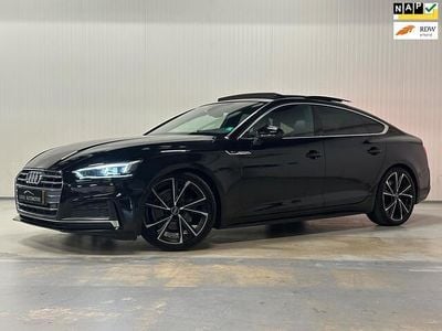 Zwart Gebruikt 2019 Audi A5 Sportback Design Hatchback | € 30.400 (Eerlijke prijs)
