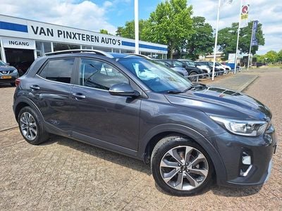 Grijs Occasion 2020 Kia Stonic SUV | € 17.345 (Eerlijke prijs)