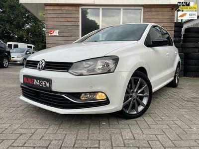 Wit Gebruikt 2014 VW Polo Highline Hatchback | € 8.950 (Iets duurder)
