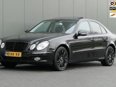Zwart Occasion 2007 Mercedes E350 Elegance Sedan | € 6.940 (Super prijs)