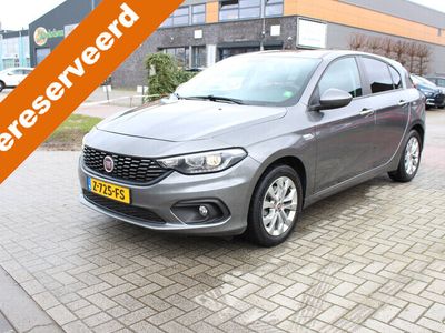 tweedehands Fiat Tipo 1.4 Turbo Mirror Cruise-Navi-Bluetooth-Camera-Stoelverwarming 5700 KM. 12 Maanden Bovag Garantie.