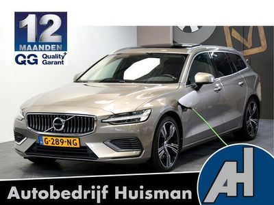 tweedehands Volvo V60 2.0 T8 AWD 287kW/390pk Aut8 Twin Engine Inscription PANORAMADAK + HARMAN/KARDON + PILOT ASSIST + BLIS + LANE ASSIST + SPORTSTOELEN + ADAPT.CRUISE + STANDKACHEL + ON-CALL + CAMERA + EL.TREKHAAK + PARKSENSOREN + 19" LM-VELGEN!!