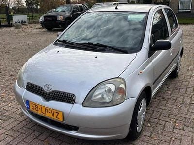 Gebruikt 2003 Toyota Yaris Luna | € 1.750 (Eerlijke prijs)