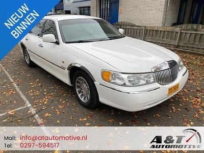 Wit Gebruikt 2002 Lincoln Town Car Sedan | € 12.950