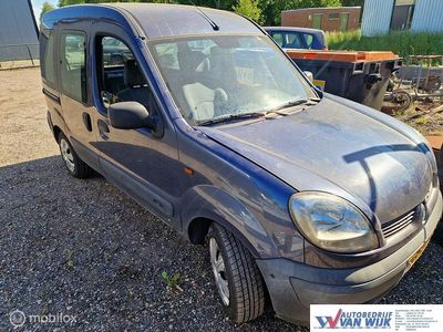 Blauw Gebruikt 2003 Renault Kangoo Authentique Stationwagen | € 500