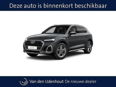 Grijs Occasion 2024 Audi Q5 Ambiente SUV | € 50.950 (Goede deal)