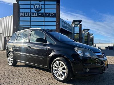 Zwart Gebruikt 2006 Opel Zafira Executive MPV | € 2.690 (Eerlijke prijs)