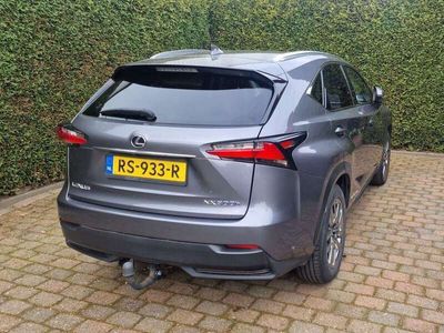 Lexus NX300h