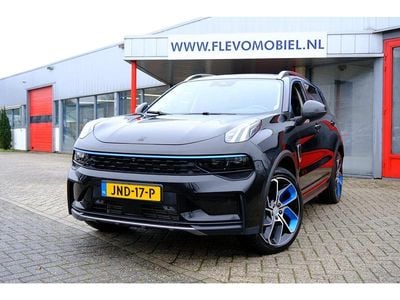 Zwart Occasion 2023 Lynk & Co 01 SUV | € 25.450 (Eerlijke prijs)