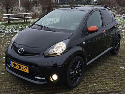 Zwart Occasion 2013 Toyota Aygo Hatchback | € 6.950 (Eerlijke prijs)