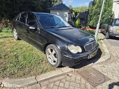 Mercedes C320