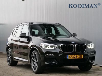 Zwart Gebruikt 2020 BMW X3 Executive SUV | € 35.395 (Goede deal)
