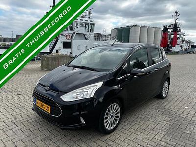 Zwart (metallic) Gebruikt 2013 Ford B-MAX Titanium MPV | € 3.499 (Eerlijke prijs)