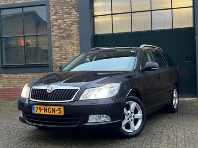 tweedehands Skoda Octavia Combi 1.2 TSI Elegance Business Line| Cruise + Clima + Navi | Nu ¤4.975,-!!!