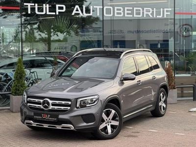 Mercedes GLB180