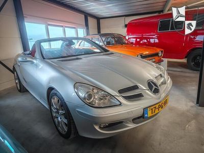 Grijs Gebruikt 2004 Mercedes SLK350 Cabriolet | € 12.950 (Iets duurder)