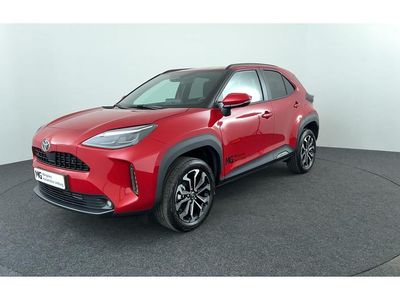 Rood Occasion 2025 Toyota Yaris Hybrid Edition SUV | € 35.950 (Duur)
