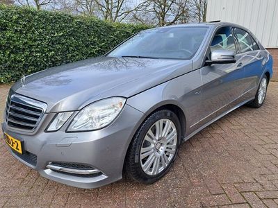 Mercedes E200