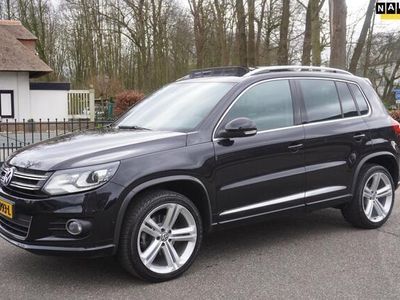 tweedehands VW Tiguan 1.4 TSI R-Line Edition 2x R-Line Panorama Trekhaak