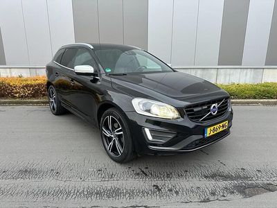 Zwart (metallic) Gebruikt 2017 Volvo XC60 SUV | € 27.940 (Super prijs)