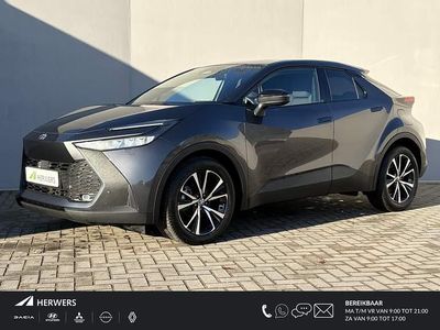 Grijs Gebruikt 2025 Toyota C-HR SUV | € 31.885 (Iets duurder)
