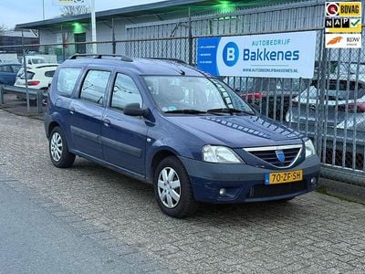 Blauw Gebruikt 2008 Dacia Logan MCV Lauréate MPV | € 1.745