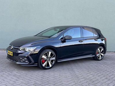 Zwart Gebruikt 2021 VW Golf VIII GTE Stationwagen | € 27.500 (Iets duurder)