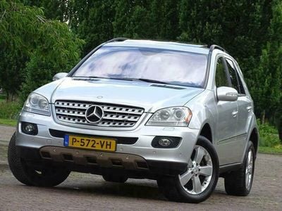 tweedehands Mercedes ML500 M-KlasseV8 / AMG-pakket / DAB+ / USB