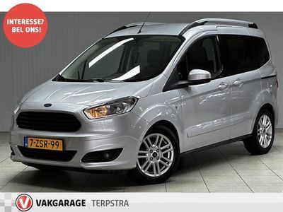 tweedehands Ford Tourneo Courier 1.0 Titanium/ Trekhaak!/ Camera/ Stoelverw./ 16''LMV/ Clima/ Navi/ Cruise/ Bluetooth/ USB&AUX/ Armsteun/ Regensensor/ Elek.pakket/ Isofix/ Dakrails/ PDC A.