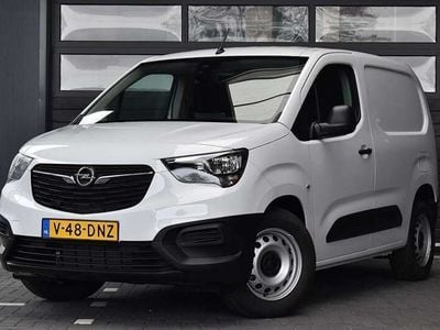 Opel Combo-e Life
