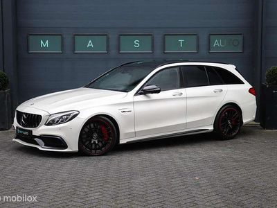 Mercedes C63 AMG