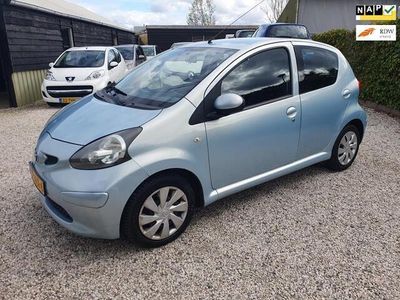 tweedehands Toyota Aygo 1.0-12V + 5drs