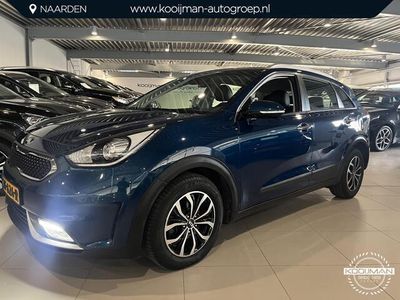 tweedehands Kia Niro 1.6 GDi Hybrid DynamicLine AFNEEMBARE TREKHAAK/12 MAANDEN GARANTIE