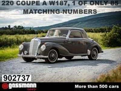 Grijsgrau Gebruikt 1954 Mercedes 220 Coupé | € 218.000