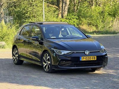 Occasion 2020 VW Golf VIII R-line Sedan | € 24.999