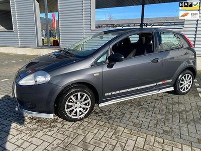 Occasion Fiat Grande Punto 65 PK (47 kW) 2007 Grijs (metallic) Hatchback