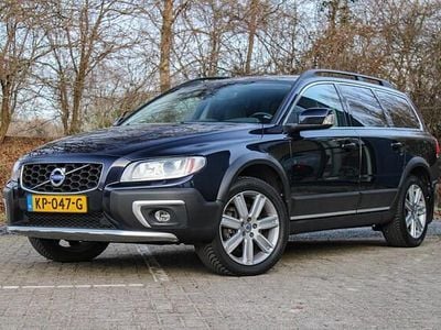 Blauw Occasion 2016 Volvo XC70 Stationwagen | € 16.990 (Eerlijke prijs)