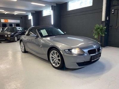 Grijs Gebruikt 2006 BMW Z4 Sport Line Cabriolet | € 15.000