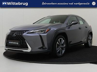 Grijs Gebruikt 2019 Lexus UX Business Edition SUV | € 27.000 (Eerlijke prijs)