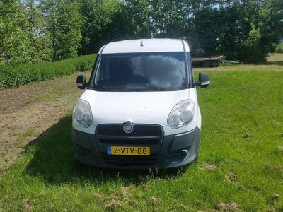 Occasion Fiat Doblò 90 PK (66 kW) 2012 Wit MPV