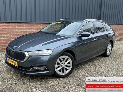 Grijs (metallic) Occasion 2021 Skoda Octavia Business Line Stationwagen | € 14.945 (Eerlijke prijs)
