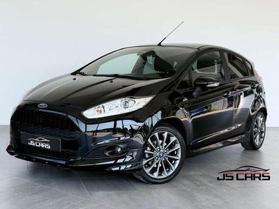 Zwart Gebruikt 2016 Ford Fiesta ST-Line Hatchback | € 9.990 (Iets duurder)