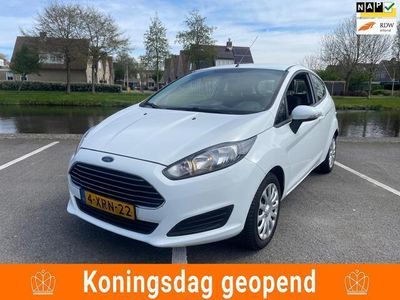 tweedehands Ford Fiesta 1.0 Style 3drs NAVI AIRCO LAGE KILOMETERSTAND !