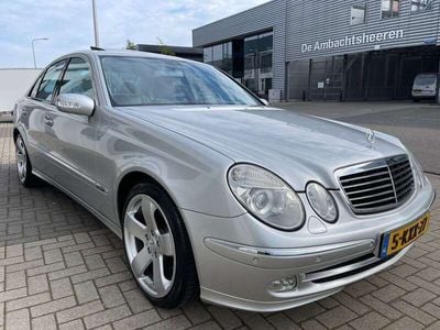 Mercedes E200