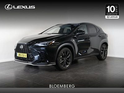 Zwart (metallic) Occasion 2025 Lexus NX450h+ Sport Line SUV | € 72.950 (Iets duurder)