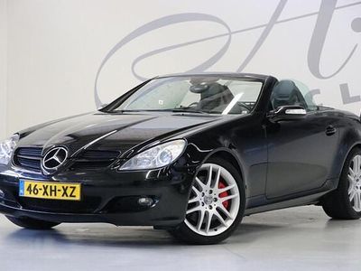 Zwart Occasion 2007 Mercedes SLK200 Cabriolet | € 10.450 (Duur)